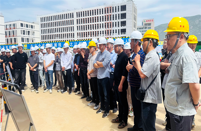 2025年4月17日，由莆田市涵江区住房和城乡建设局主办、GA黄金甲三建承办的钢筋安装工程质量防控现场交流会在联东U谷·涵江海峡智造产业谷一期成功召开。